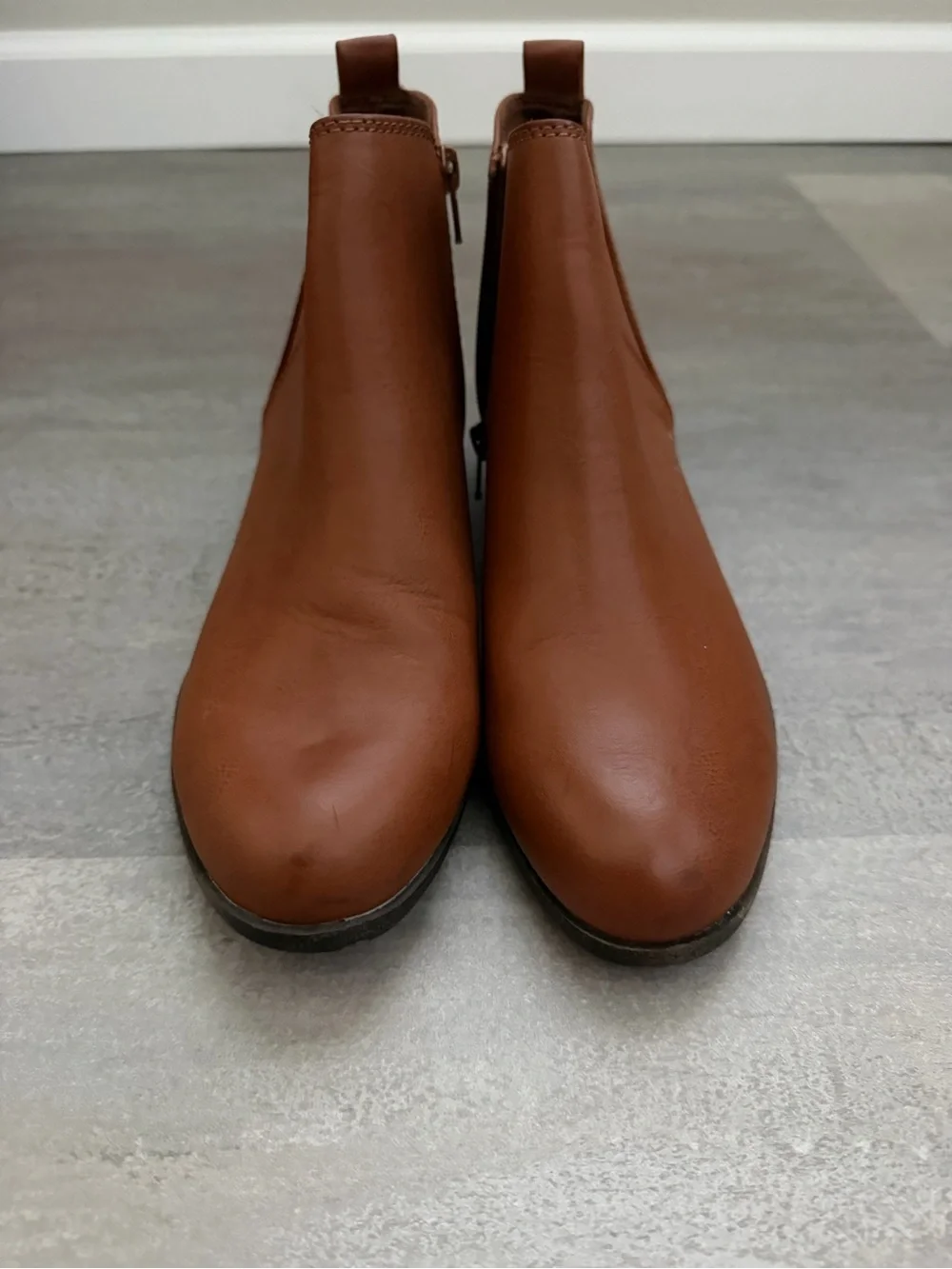 Women's Brown Ankle Boots - Classic Chelsea Style